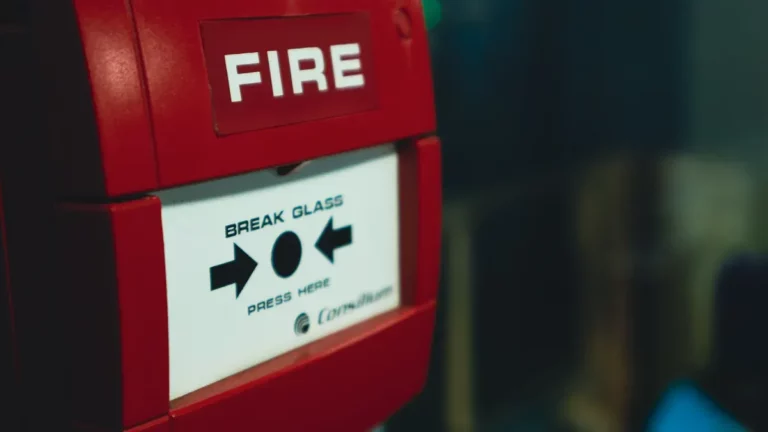 The Role and Development Trends of Fire Alarm Systems in Smart Cities